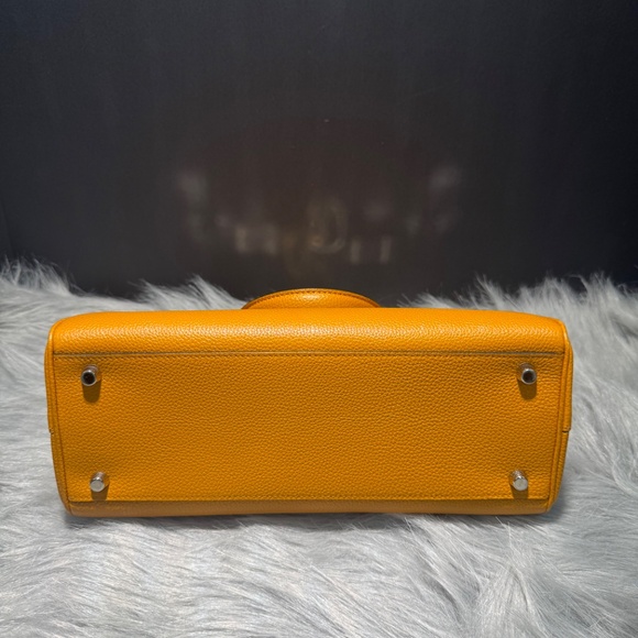 Gucci Orange Posillipo Grain Calfskin Zumi~with COA - Picture 6 of 16